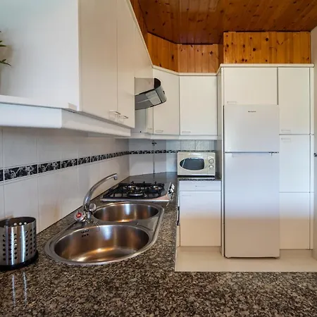 Apartamento En Playa Canelas *
